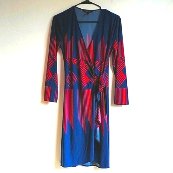 BCBGMaxAzria Dresses & Skirts - BCBGMaxAzria Adele wrap dress